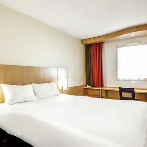 https://ibis-barcelona-ripollet.catalonia-hotels.com