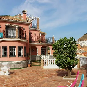 https://villa-malaga.es-andalucia.com